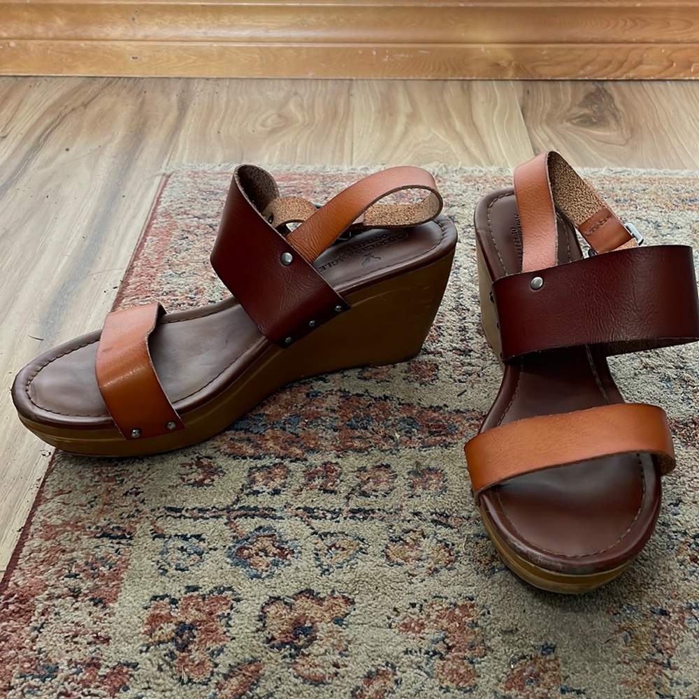 Sandal wedges
